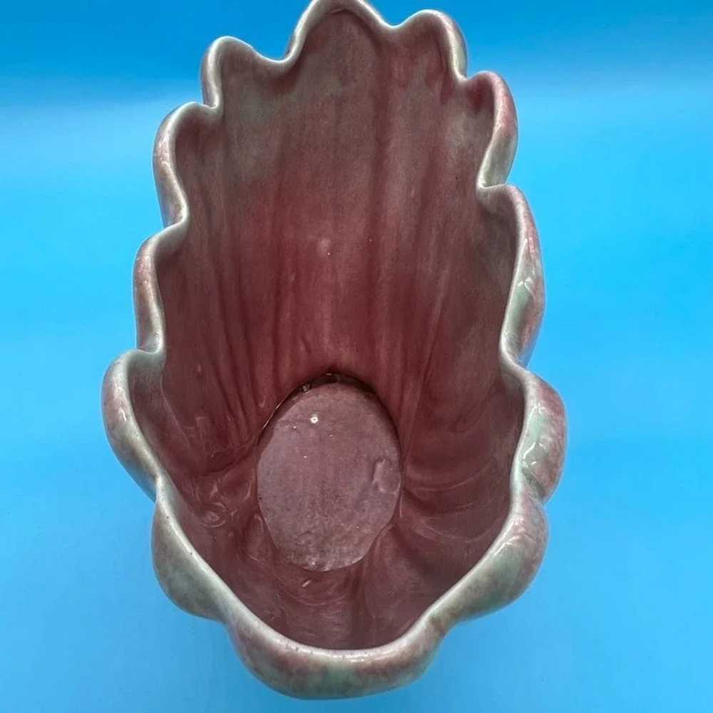 Vintage MCM West Coast‎ Pottery California Mauve Pink Green Scalloped Lotus Vase